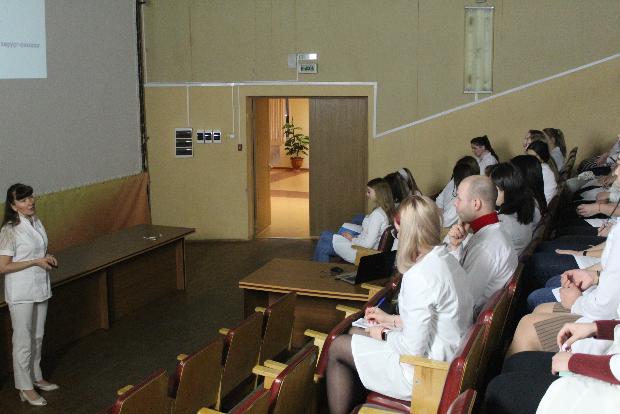 Студенты ИСО ВГМУ им. Н.Н. Бурденко посетили акцию по профилактике йододефицитных заболеваний