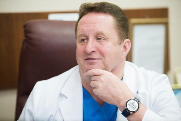 Московская телекомпания сняла фильм об известном воронежском кардиохирурге