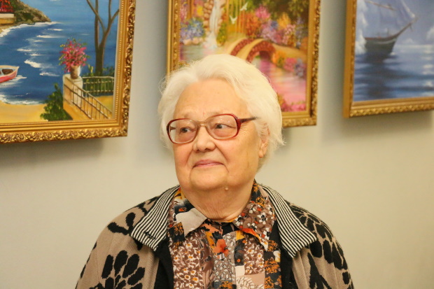 В ВГМУ им. Н.Н. Бурденко открылась выставка художественных работ выпускницы 1960 года