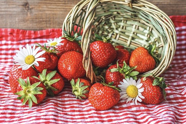 strawberries-5206448_640.jpg