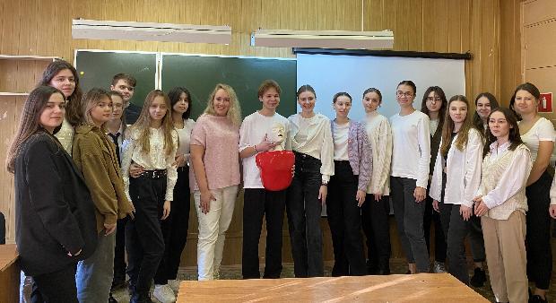 Встреча с учащимися 11-го химико-биологического класса МБОУ гимназия № 10 Встреча с учащимися 11-го химико-биологического класса МБОУ гимназия № 10