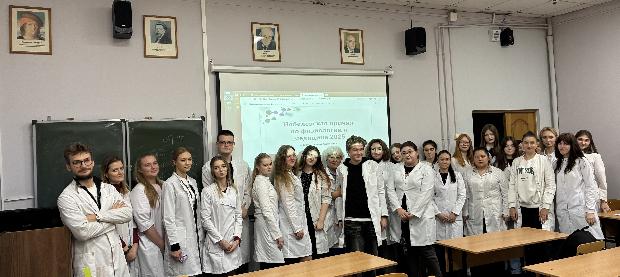 Заседание СНК кафедры фармацевтической химии и фармацевтической технологии по теме «Нобелевская премия 2025: результаты и обсуждение»