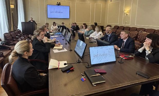 Учебная работа: фокус на посещаемость занятий и успеваемость студентов