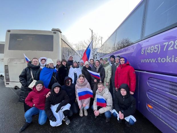 Студенты ВГМУ им. Н.Н. Бурденко посетили концерт «Слава защитникам Отечества» в Москве